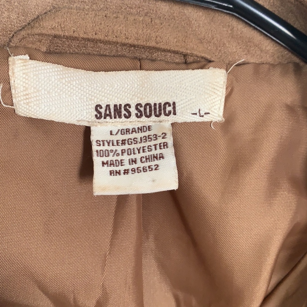 Jacket - Picture 3 of 4